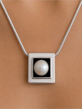 Navratil Designer Sterling Silver 925 Pearl Necklace Pendant